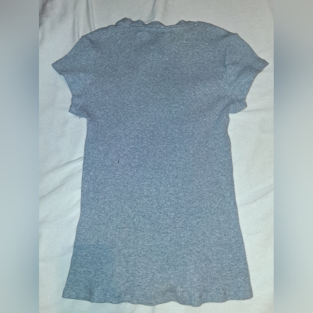 Calvin Klein Jeans Gray Short Sleeve Tee - Picture 3 of 3